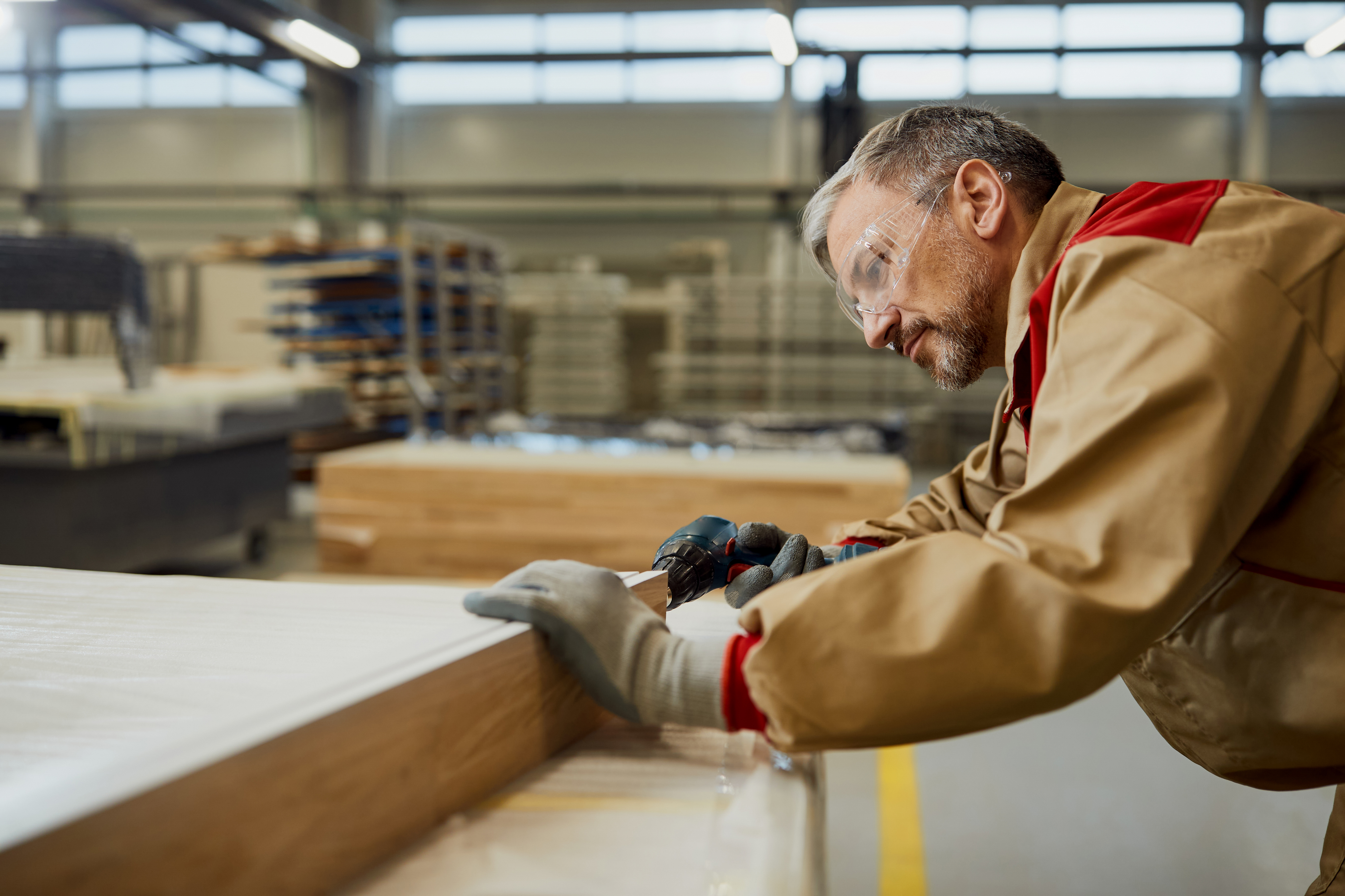 FURNITURE & CARPENTRY